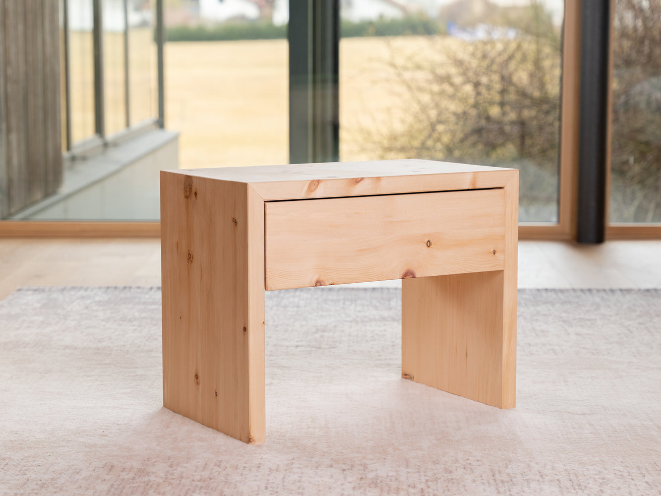 Nachtkästchen VENLA metallfrei