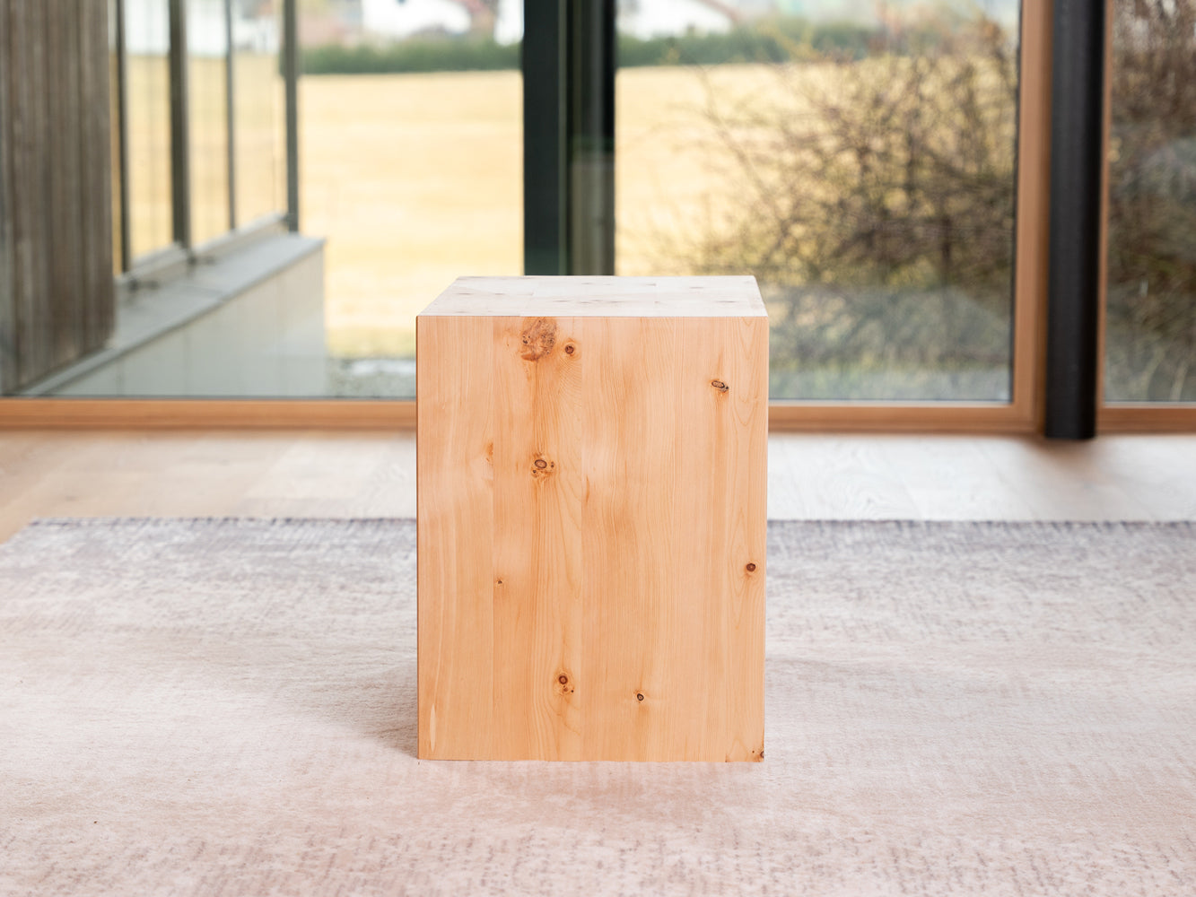 Nachtkästchen VENLA metallfrei