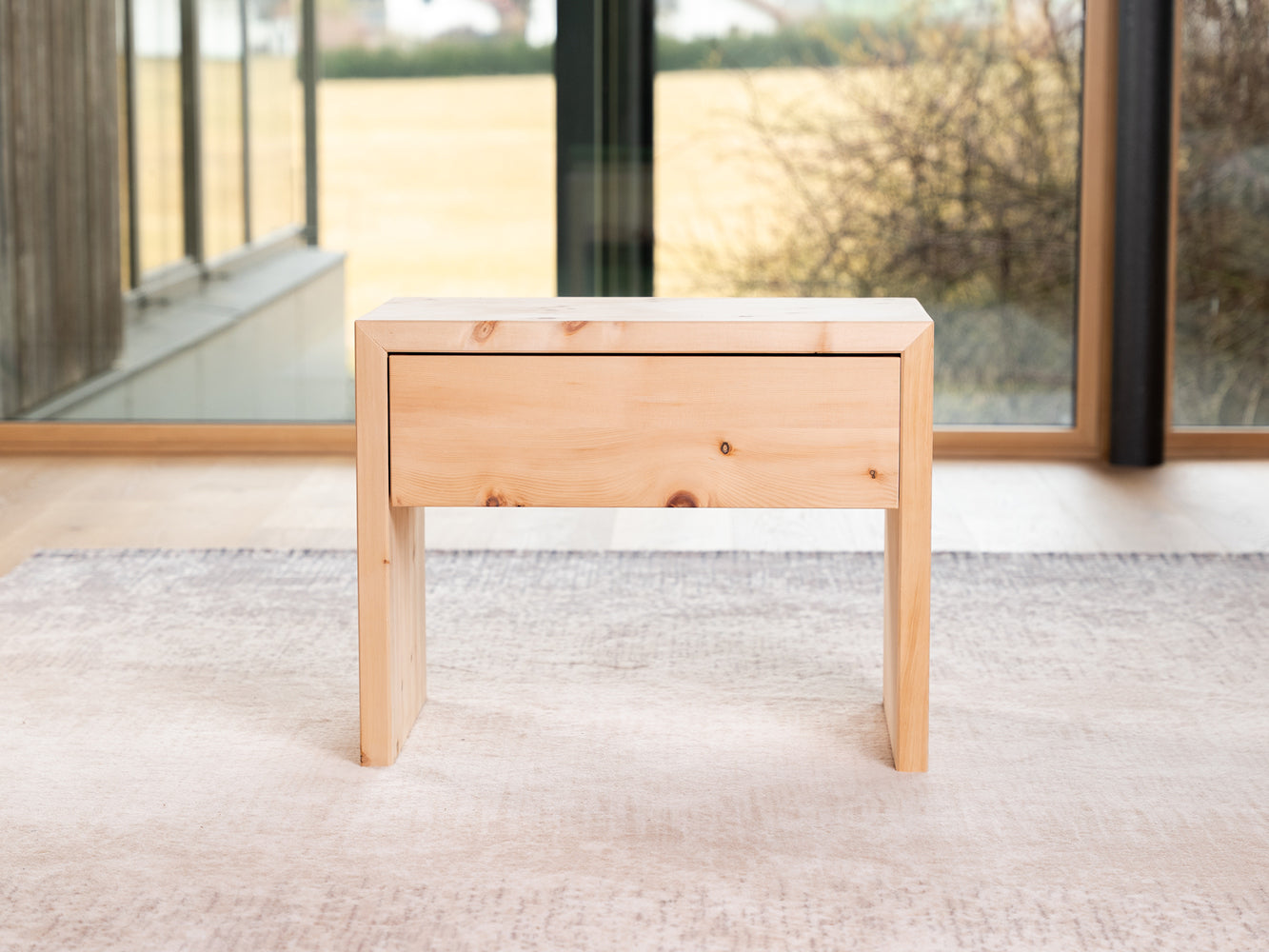 Nachtkästchen VENLA metallfrei