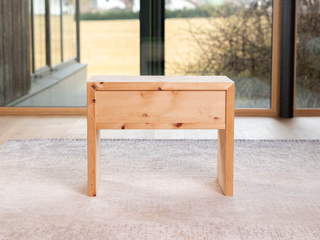 Nachtkästchen VENLA metallfrei