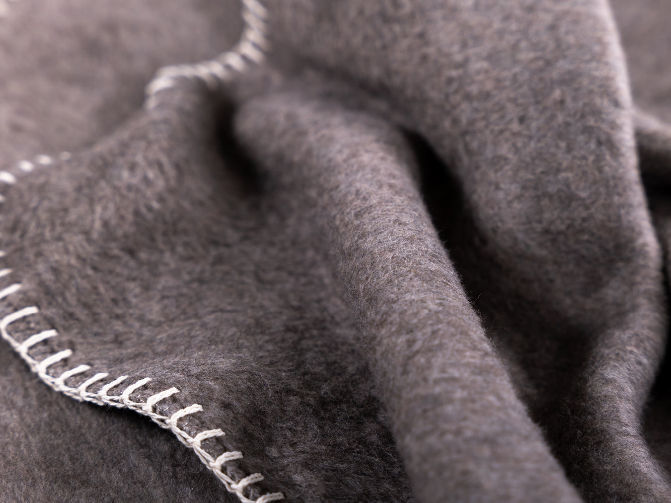 Premium Kuscheldecke Meran